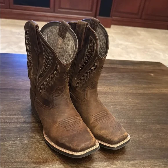 Boys size 3 Brown Western Boots - Picture 2 of 2